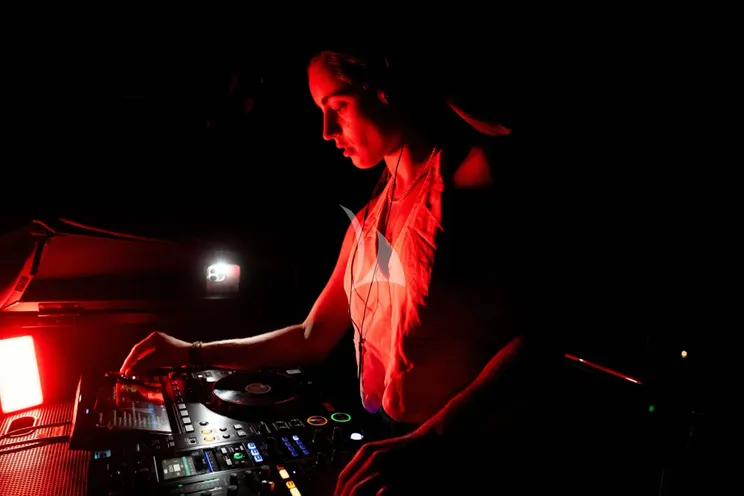 Charter Yacht LIMERENCE - Alia Sea Club 53m - 5 Cabins - Cannes - Nice - Antibes - St Tropez - French Riviera - Monaco