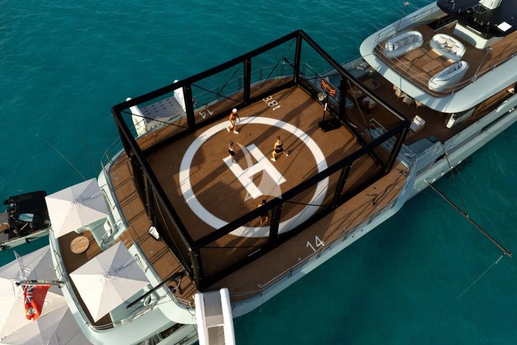 Charter Yacht LIMERENCE - Alia Sea Club 53m - 5 Cabins - Cannes - Nice - Antibes - St Tropez - French Riviera - Monaco