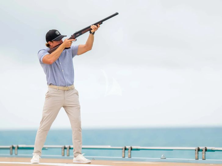 LIMERENCE Alia Sea Club 53m - laser clay shooting LIMERENCE Alia Sea Club 53m - laser clay shooting