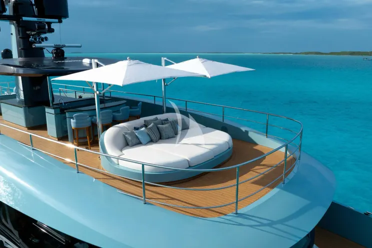 Charter Yacht LIMERENCE - Alia Sea Club 53m - 5 Cabins - Cannes - Nice - Antibes - St Tropez - French Riviera - Monaco