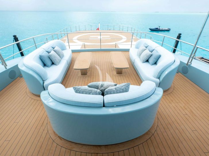 LIMERENCE Alia Sea Club 53m - sun deck lounge LIMERENCE Alia Sea Club 53m - sun deck lounge