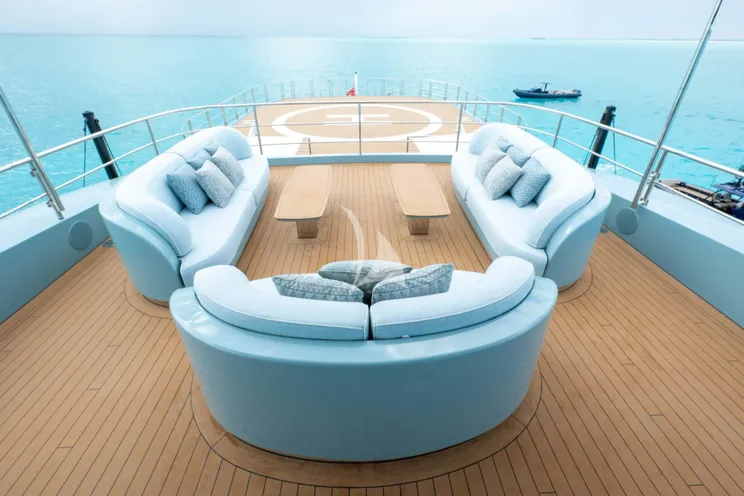 Charter Yacht LIMERENCE - Alia Sea Club 53m - 5 Cabins - Cannes - Nice - Antibes - St Tropez - French Riviera - Monaco