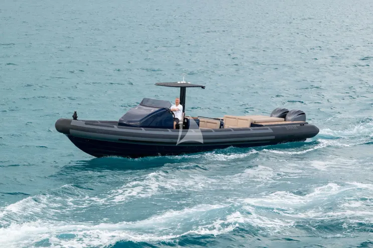 Charter Yacht LIMERENCE - Alia Sea Club 53m - 5 Cabins - Cannes - Nice - Antibes - St Tropez - French Riviera - Monaco