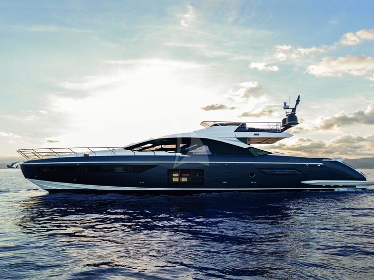 LIMITLESS Azimut S7