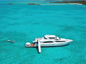 LIMITLESS - Hargrave 101 - 4 Cabins - Nassau - Staniel Cay - Exumas - Bahamas LIMITLESS - Hargrave 101 - 4 Cabins - Nassau - Staniel Cay - Exumas - Bahamas