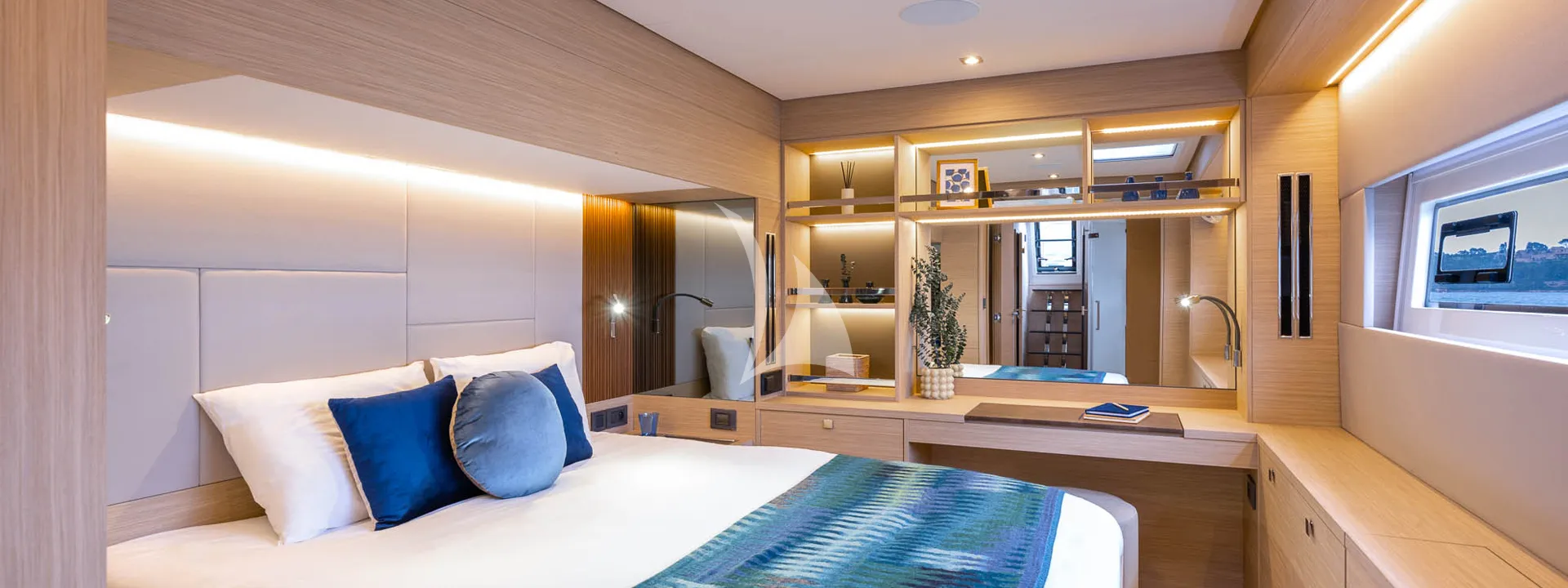 Charter Yacht LINDA - Lagoon 60 - 5 Cabins - Naples - Capri - Positano - Amalfi Coast - Italy