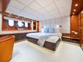 LITTLE PEARL Moonen 30m Superyacht master cabin
