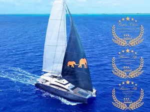 LITTLE GIANT - Sunreef 88 Double Deck - 4 Cabins - St. Martin - St. Barths - Anguilla - Leeward Islands - Caribbean LITTLE GIANT - Sunreef 88 Double Deck - 4 Cabins - St. Martin - St. Barths - Anguilla - Leeward Islands - Caribbean