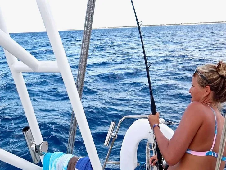 LIVIN Leopard 58 - fishing activity LIVIN Leopard 58 - fishing activity