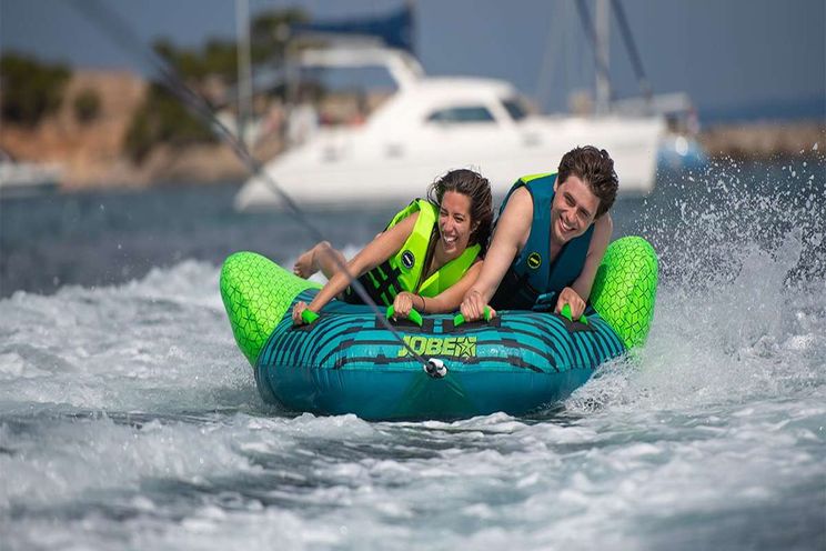 Charter Yacht LIVIN - Leopard 50 - 3 Cabins - Tortola - Anegada - Virgin Gorda - BVI - Caribbean