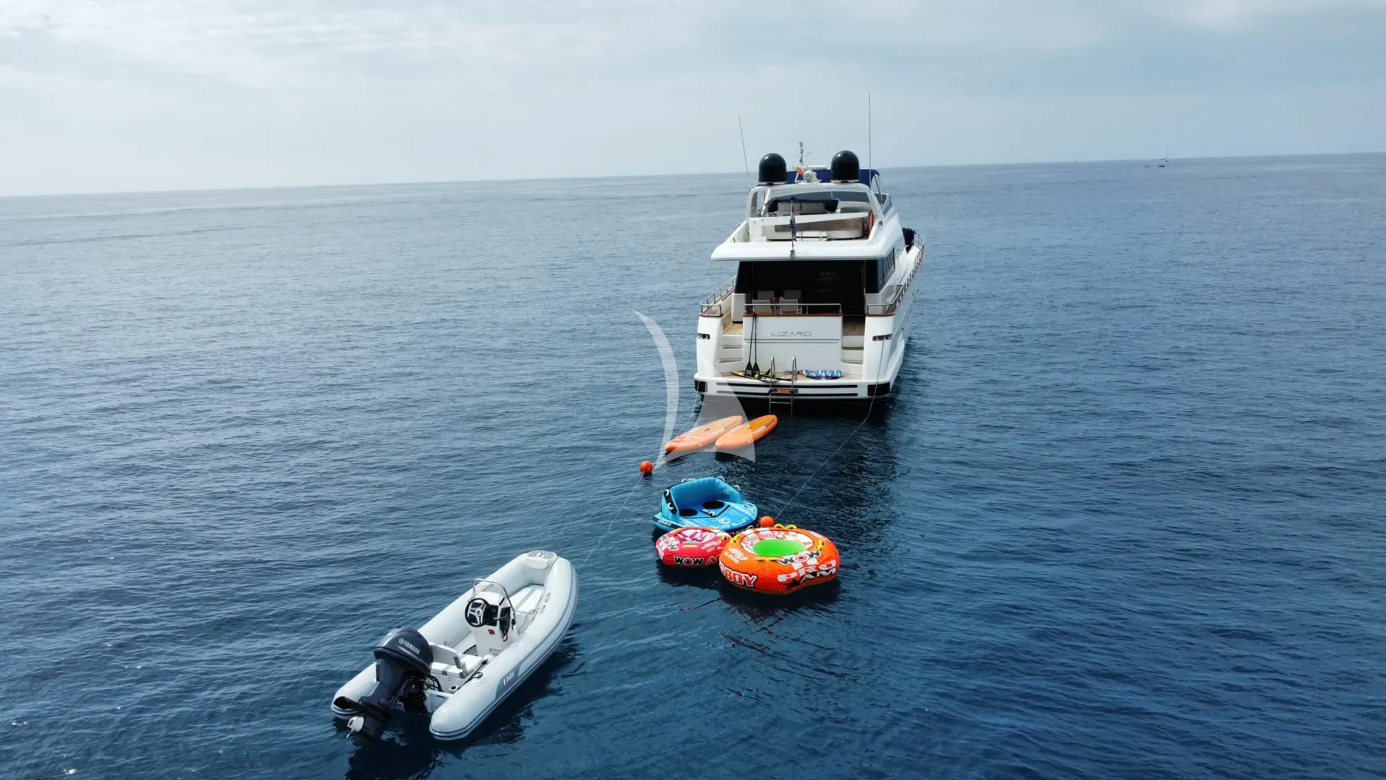 LIZARD Sanlorenzo 72 - anchored with the water toys