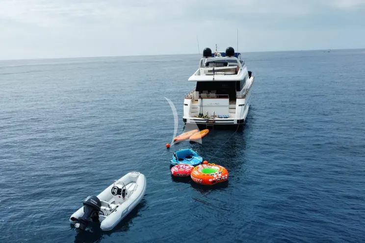 Charter Yacht LIZARD - Sanlorenzo 72 - 4 Cabins - Cannes - St Tropez - Nice - French Riviera