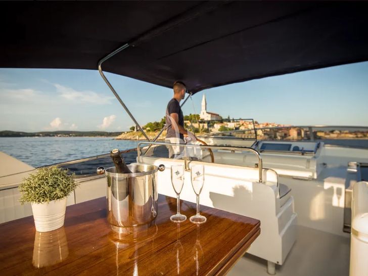 LIZARD Sanlorenzo 72 - flybridge LIZARD Sanlorenzo 72 - flybridge