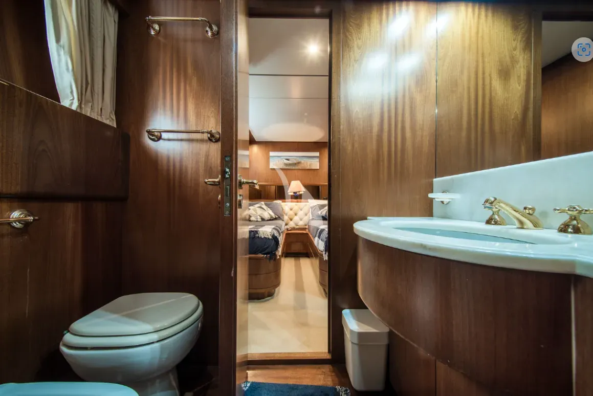 LIZARD Sanlorenzo 72 - twin cabin 1 bathroom