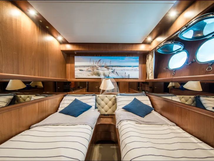 LIZARD Sanlorenzo 72 - twin cabin 2 LIZARD Sanlorenzo 72 - twin cabin 2
