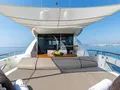 LIZZI Lazzara 75 aft deck sun bed LIZZI Lazzara 75 aft deck sun bed