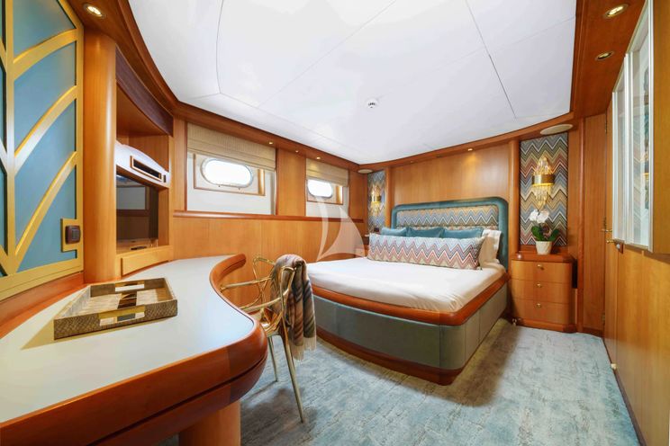 Charter Yacht LOHANKA - Hakvoort 40m - 4 Cabins - Nassau - Exumas - Bahamas