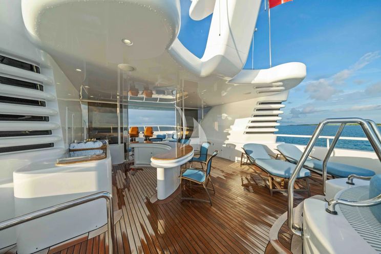 Charter Yacht LOHANKA - Hakvoort 40m - 4 Cabins - Nassau - Exumas - Bahamas