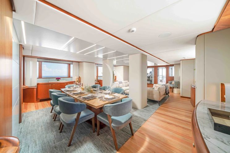 Charter Yacht LOHANKA - Hakvoort 40m - 4 Cabins - Nassau - Exumas - Bahamas