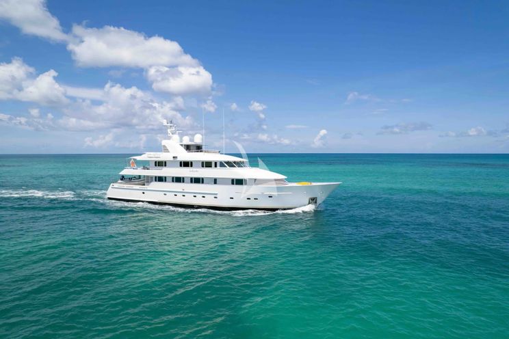 Charter Yacht LOHANKA - Hakvoort 40m - 4 Cabins - Nassau - Exumas - Bahamas