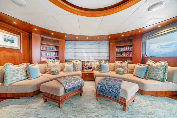 Charter Yacht LOHANKA - Hakvoort 40m - 4 Cabins - Nassau - Exumas - Bahamas