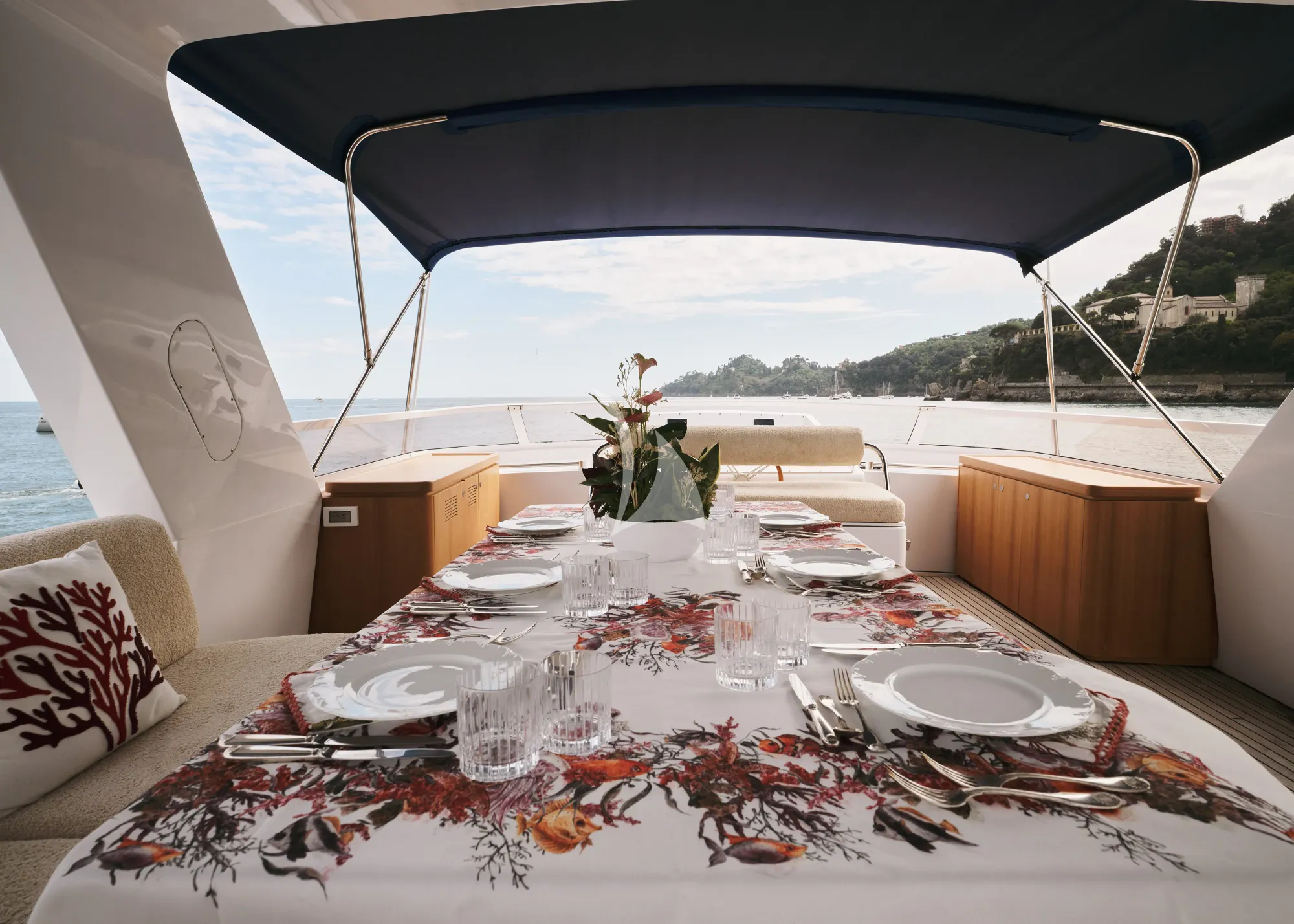 LIBERTY OF LONDON Custom Aluminum Cutter 24m - sundeck alfresco dining area