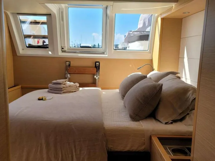 LONDON SKY Lagoon 620 Power - cabin 3 LONDON SKY Lagoon 620 Power - cabin 3