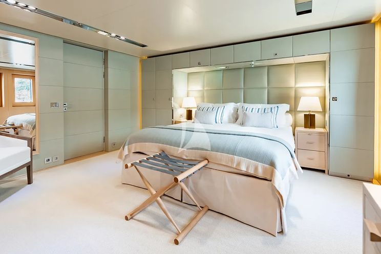 Charter Yacht LOON - Icon 67m - 7 Cabins - Naples - Capri - Positano - Amalfi Coast - Italy