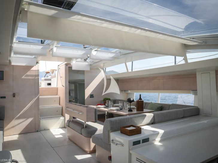 LUCE GUIDA Vismara 62 - interior LUCE GUIDA Vismara 62 - interior