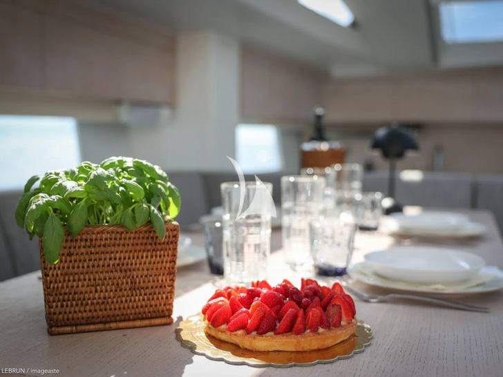 LUCE GUIDA Vismara 62 - sample dessert LUCE GUIDA Vismara 62 - sample dessert