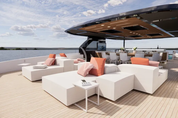 Charter Yacht LULUS - Mangusta Oceano 44 - 5 Cabins - Cannes - St Tropez - Monaco - Nice - Antibes - The French Riviera