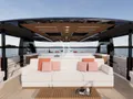 LULUS Mangusta Oceano 44 - sundeck lounge LULUS Mangusta Oceano 44 - sundeck lounge