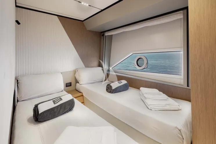 Charter Yacht LUMALOU - Ferretti 670 - 4 Cabins - Porto Vecchio - Ajaccio - Corsica - South of France