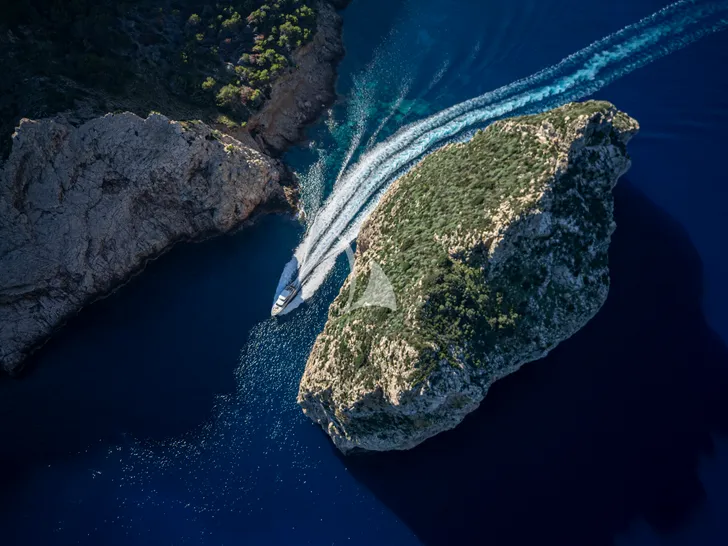 LUMI Princess Y80 - aerial shot cruising LUMI Princess Y80 - aerial shot cruising