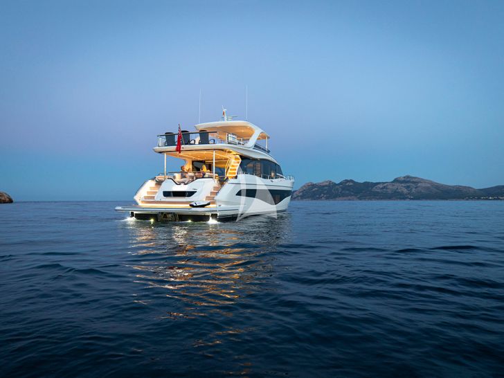 LUMI Princess Y80 - aft view LUMI Princess Y80 - aft view