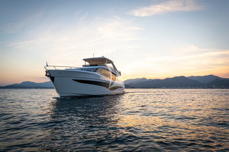 Charter Yacht LUMI - Princess Y80 - 4 Cabins - Palma - Mallorca - Ibiza - Balearics - Spain