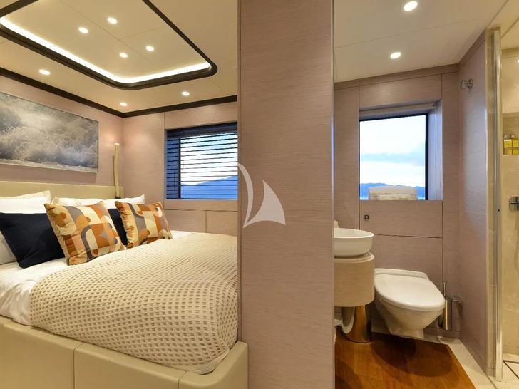 LUMIERE Benetti B.Now 50m Oasis - VIP cabin 4 LUMIERE Benetti B.Now 50m Oasis - VIP cabin 4
