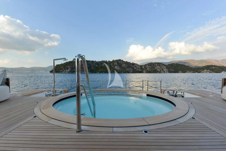 Charter Yacht LUMIERE - Benetti B.Now 50m Oasis - 6 Cabins - Athens - Mykonos - Paros - Cyclades - Greece