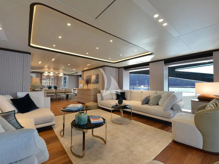 LUMIERE Benetti B.Now 50m Oasis - main saloon seating LUMIERE Benetti B.Now 50m Oasis - main saloon seating