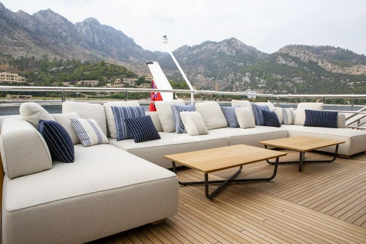 Charter Yacht LUMIERE - Benetti B.Now 50m Oasis - 6 Cabins - Athens - Mykonos - Paros - Cyclades - Greece