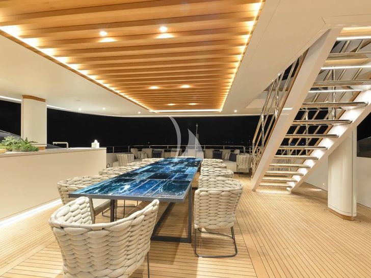 LUMIERE Benetti B.Now 50m Oasis - sky deck at night LUMIERE Benetti B.Now 50m Oasis - sky deck at night