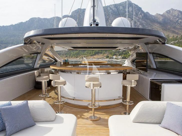 LUMIERE Benetti B.Now 50m Oasis - sun deck LUMIERE Benetti B.Now 50m Oasis - sun deck