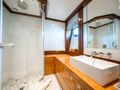 LUMIR Heesen 3700 - VIP cabin 1 bathroom LUMIR Heesen 3700 - VIP cabin 1 bathroom