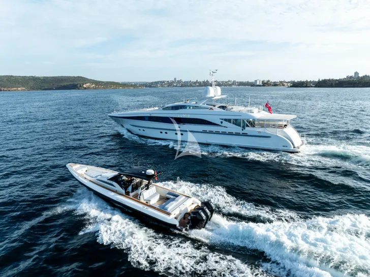 LUMIR Heesen 3700 - cruising with the tender LUMIR Heesen 3700 - cruising with the tender