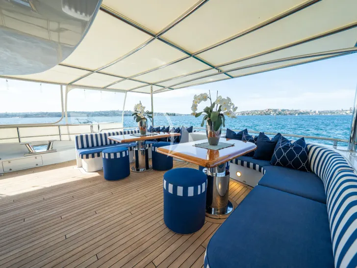 LUMIR Heesen 3700 - main aft deck lounge and alfresco dining area LUMIR Heesen 3700 - main aft deck lounge and alfresco dining area