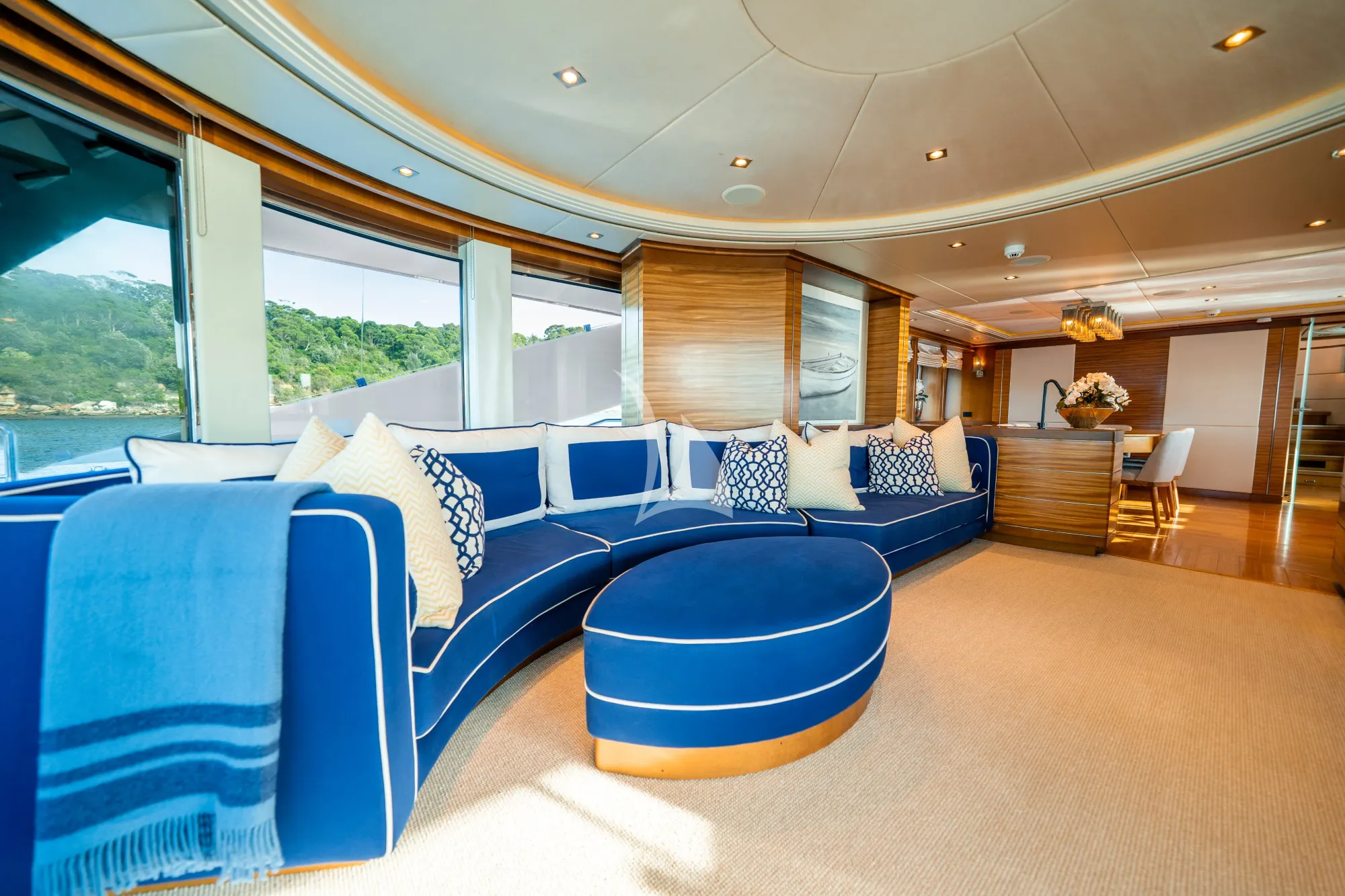 Charter Yacht LUMIR - Heesen 3700 - 4 Cabins - Airlie Beach - Whitsunday Islands - Great Barrier Reef - Australia