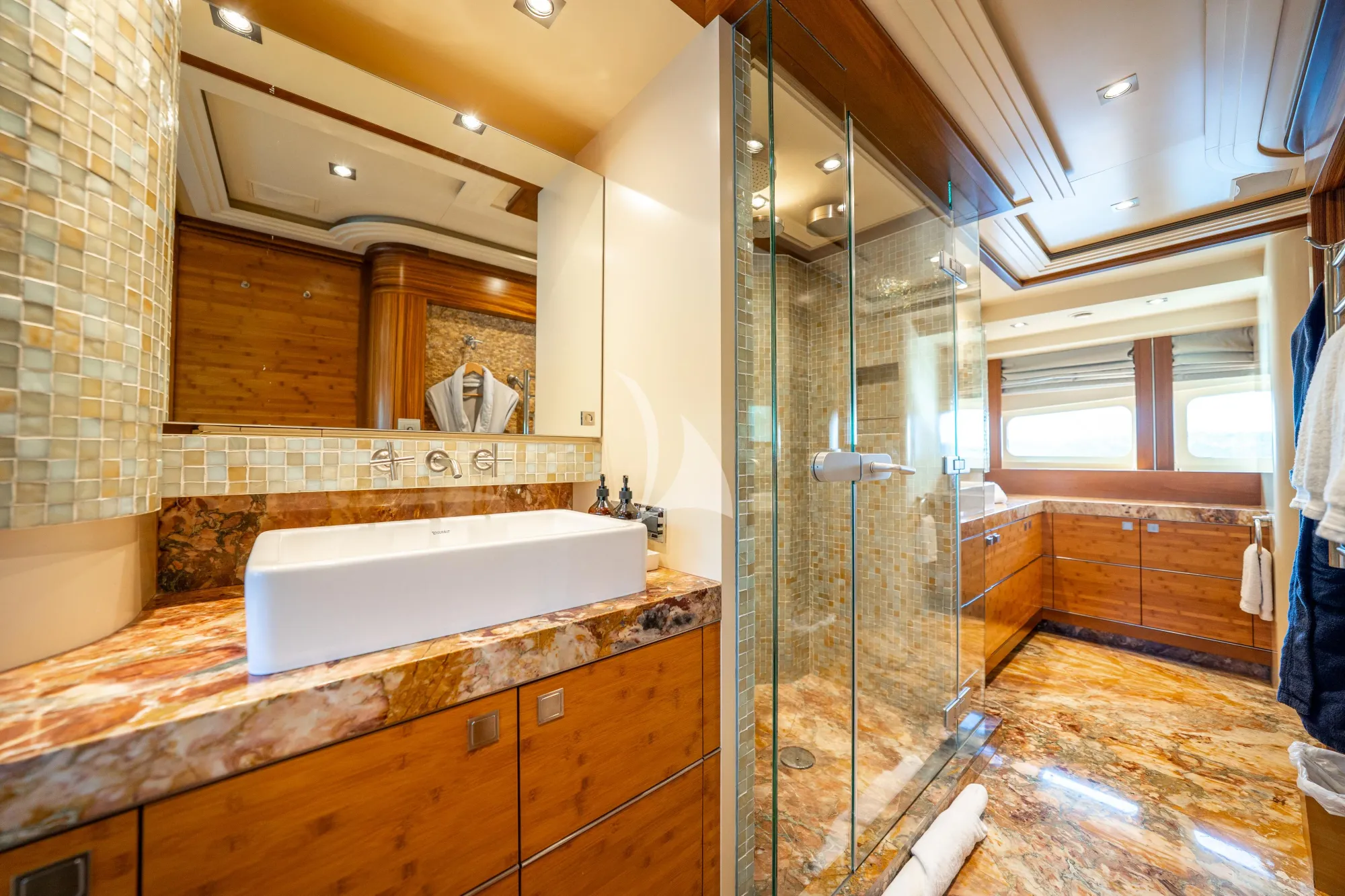 Charter Yacht LUMIR - Heesen 3700 - 4 Cabins - Airlie Beach - Whitsunday Islands - Great Barrier Reef - Australia