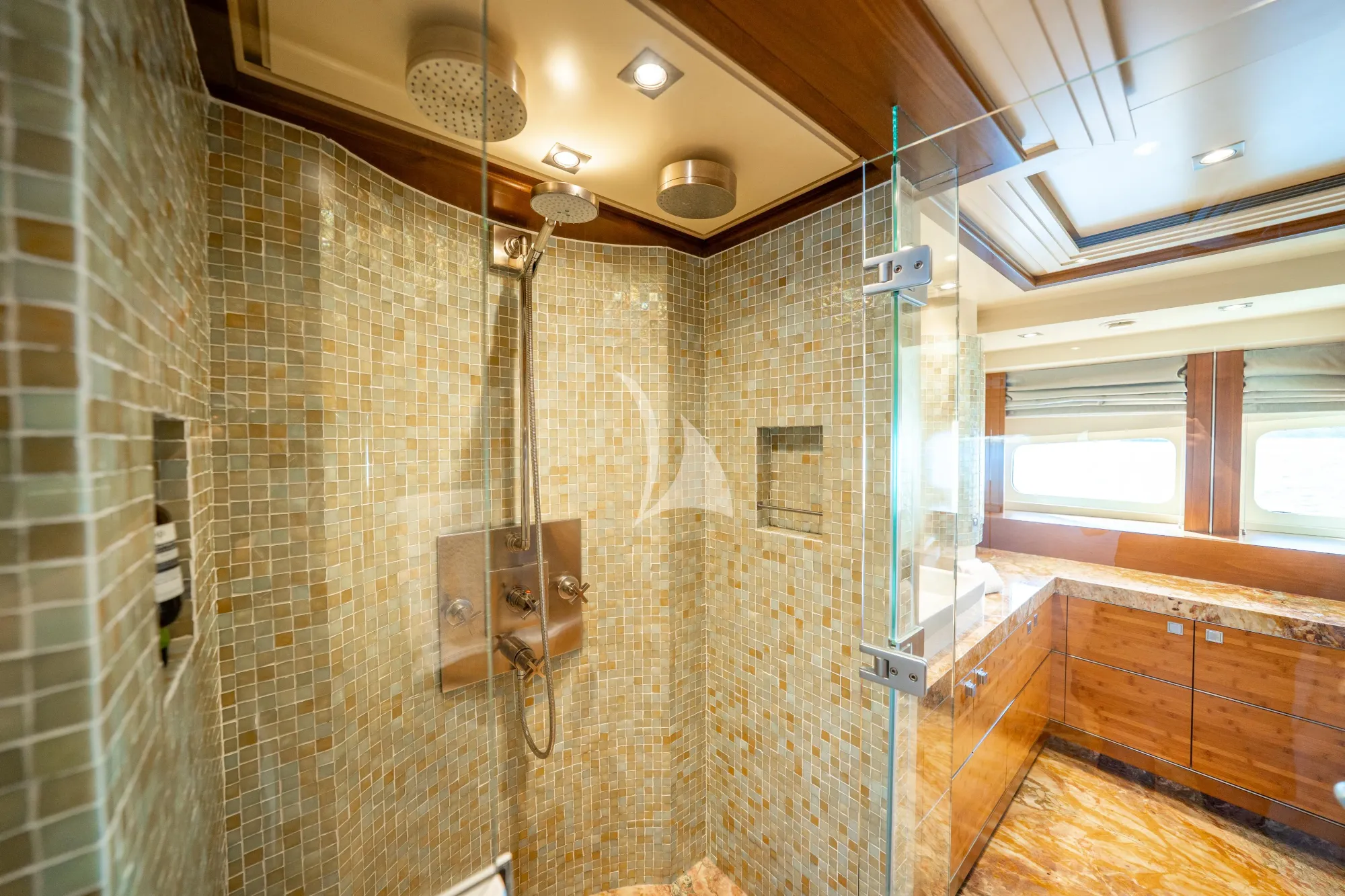 Charter Yacht LUMIR - Heesen 3700 - 4 Cabins - Airlie Beach - Whitsunday Islands - Great Barrier Reef - Australia