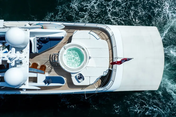 Charter Yacht LUMIR - Heesen 3700 - 4 Cabins - Airlie Beach - Whitsunday Islands - Great Barrier Reef - Australia