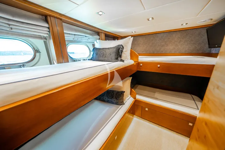 Charter Yacht LUMIR - Heesen 3700 - 4 Cabins - Airlie Beach - Whitsunday Islands - Great Barrier Reef - Australia